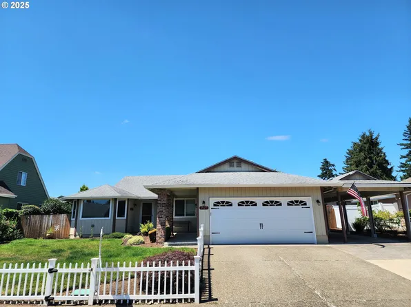 1527 NE Laurelwood Cir, Canby, OR 97013