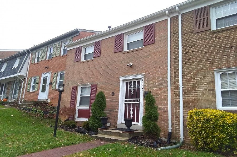 2nd image of 1355 Potomac Heights Dr