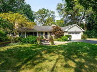 1350 Buttonwood Ln, Glenview, IL 60025