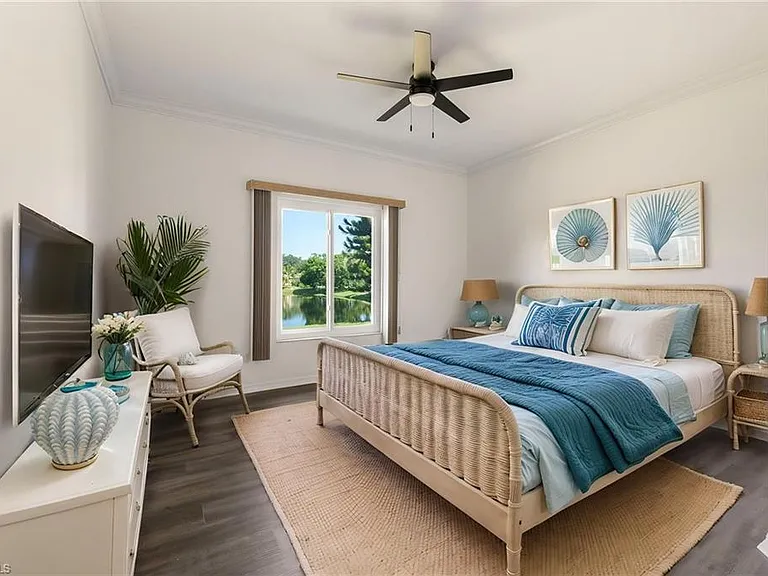 223 Stanhope Cir — Photo 17