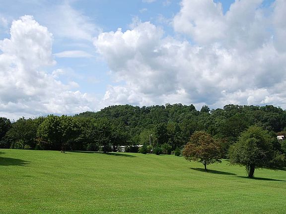 2nd image of Woodard Ln