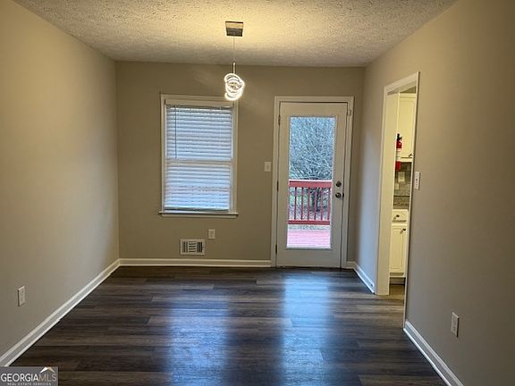 4th image of 90 Belmont Farms Dr