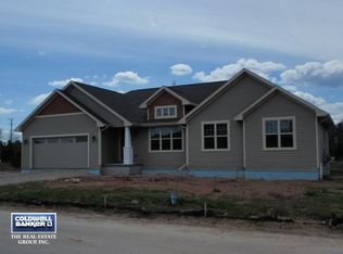2967 Chrystella Dr, Menasha, WI 54952