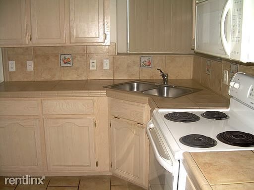4th image of 1716 Agua Fina APT 4