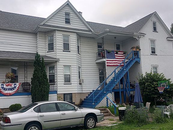 3rd image of 167 Lawrence St