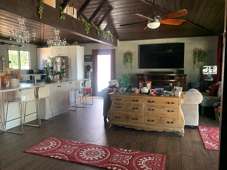 521 N Yaleton Ave #A — Photo 45
