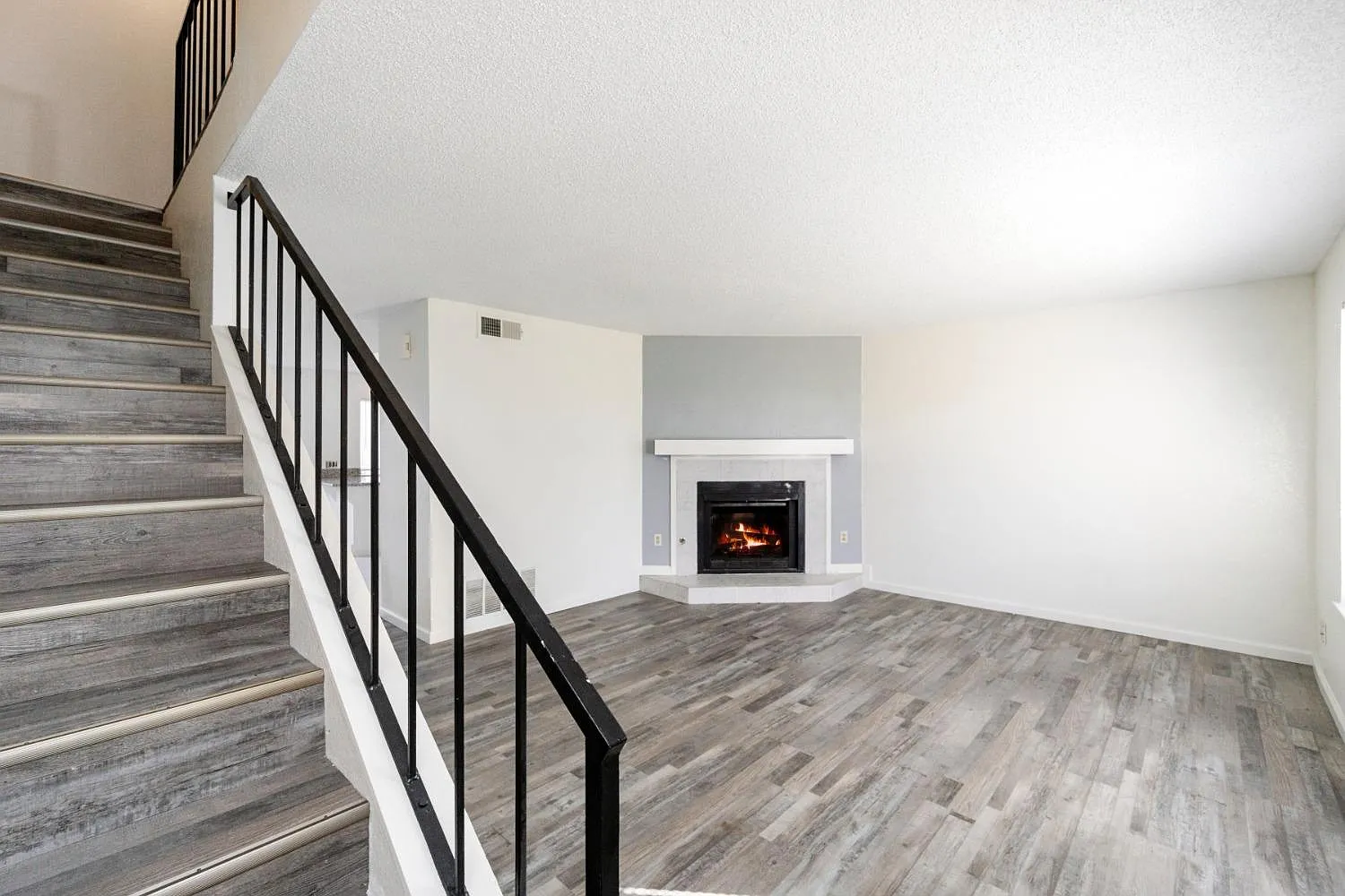 4747 N Woodrow Ave Unit 122 photo 1