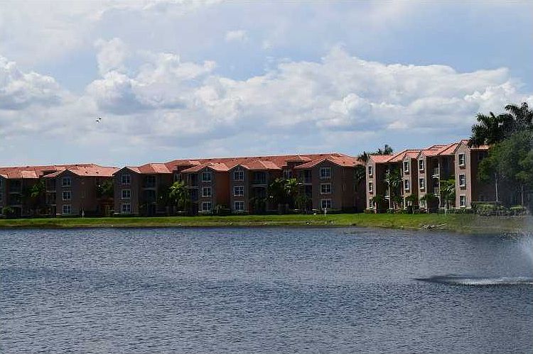 1st image of 6104 NW 114th Pl APT 212