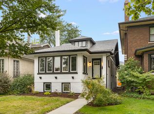 47 Le Moyne Pkwy, Oak Park, IL