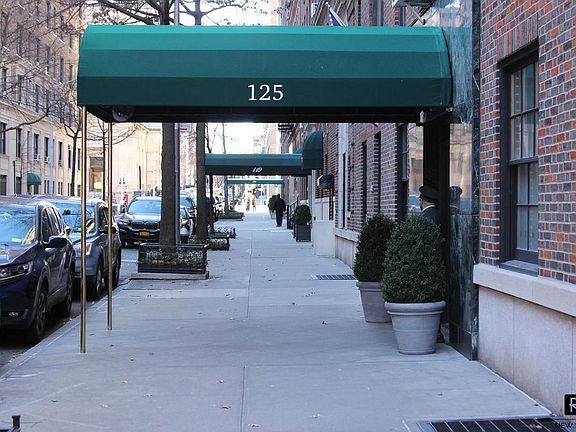 2nd image of 125 E 84th St #1A