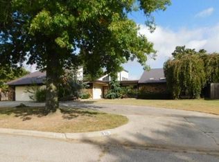 816 SW 26th St, El Reno, OK 73036