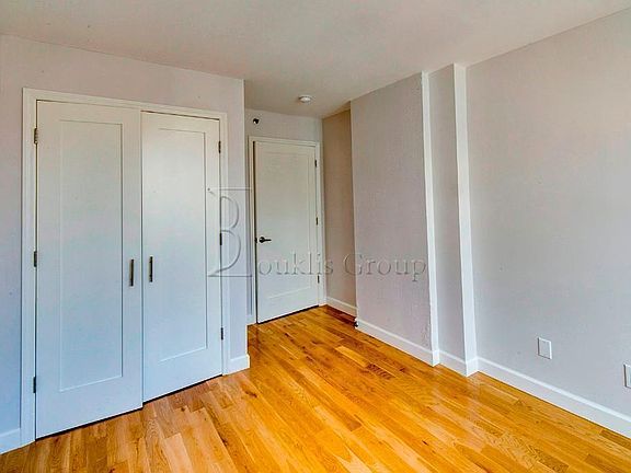 3rd image of 2625 28th St APT 1D