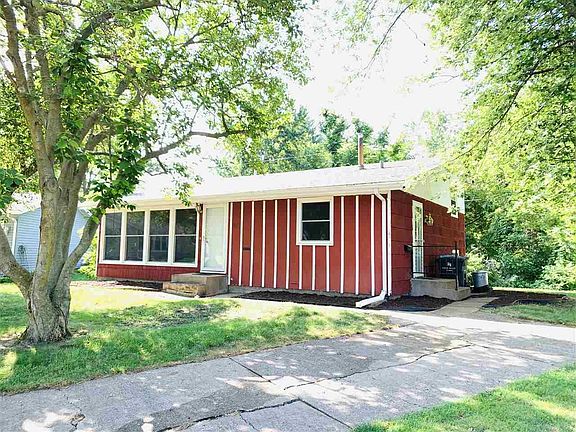 2nd image of 2625 31st Street Ct