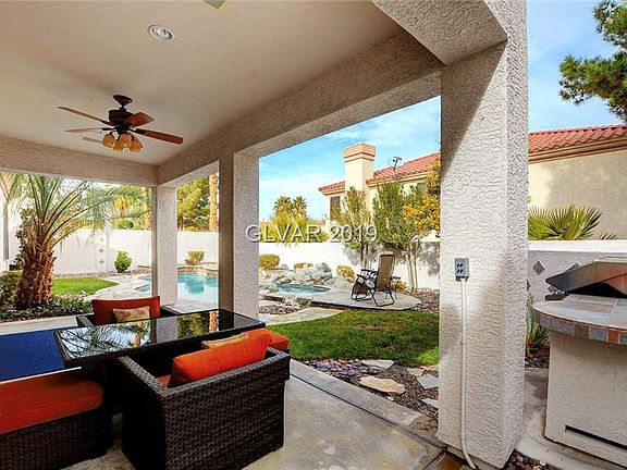 4th image of 182 Cliff Valley Dr