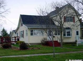 306 W 2nd St S, Ladysmith, WI 54848