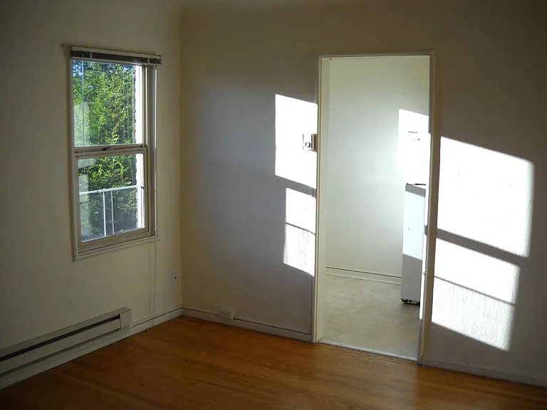 Preston Apartments — Photo 65