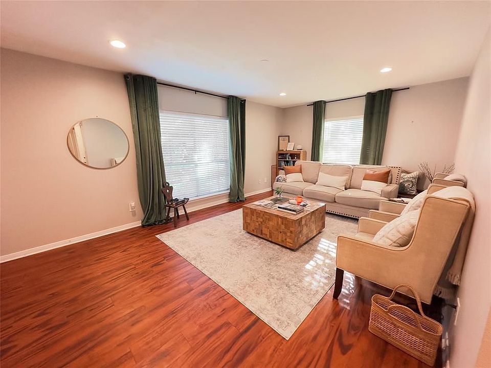 1st image of 1809 Stoney Brook Dr #68