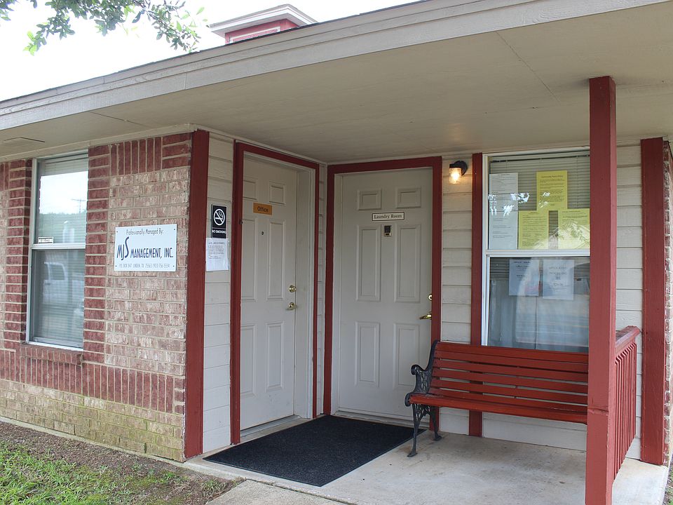 2nd image of 1500 E Marshall Ave #1