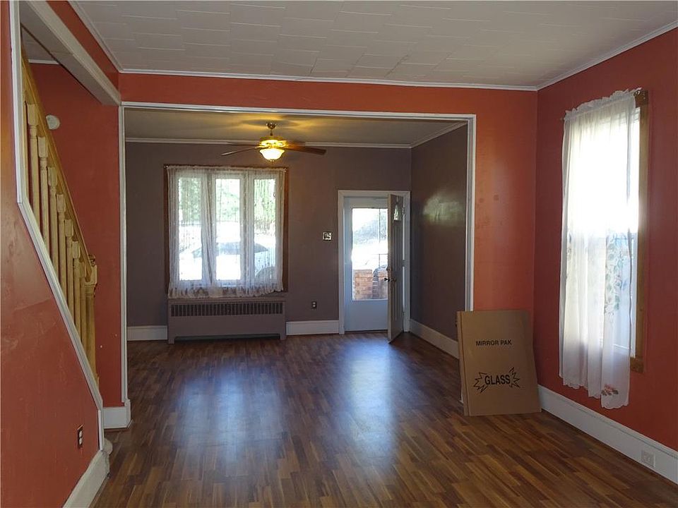 18 Heckman St, Quakake, PA 18245 Zillow