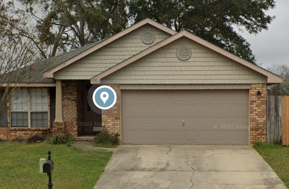 1st image of 572 Edith Ln