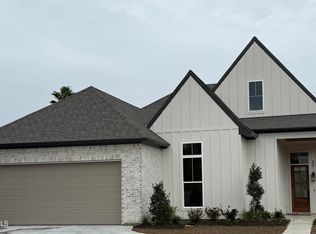 407 Sanctuary Ln, Lafayette, LA 70503