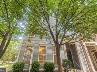 8094 Genea Way #31, Falls Church, VA 22042