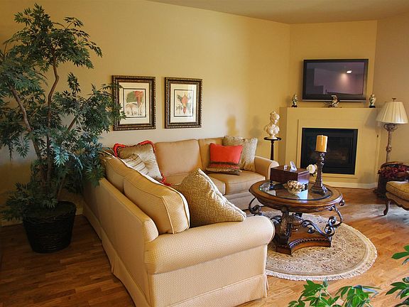 2nd image of 1053 Century Dr #203