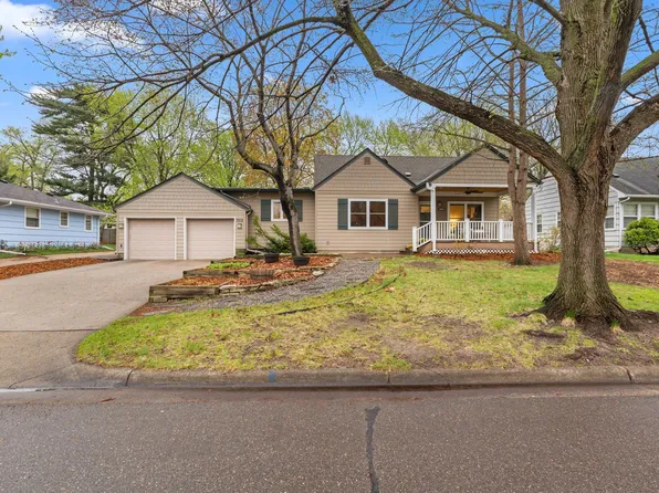 7515 Clinton Ave S, Richfield, MN 55423
