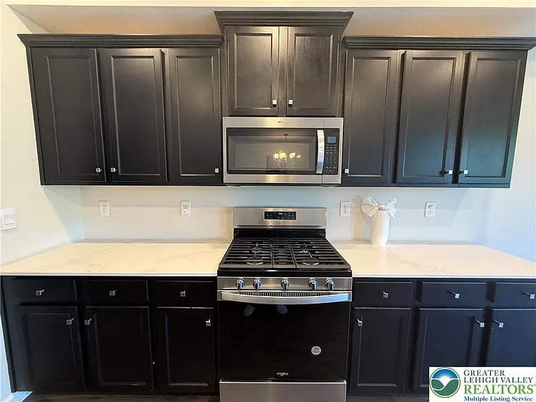 1047 Turnstone Dr — Photo 5