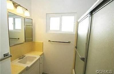 5th image of 730 E Magnolia Blvd APT A