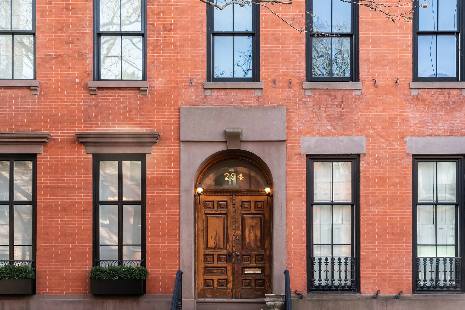 294 West 4th Street in West Village : Sales, Rentals