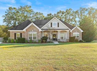 943 Stokley Ct, Atmore, AL 36502