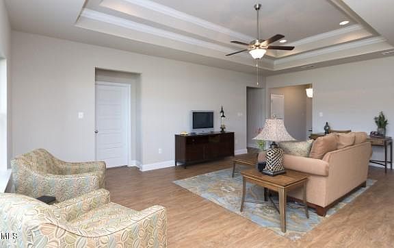 5th image of 1016 Gannett Dr