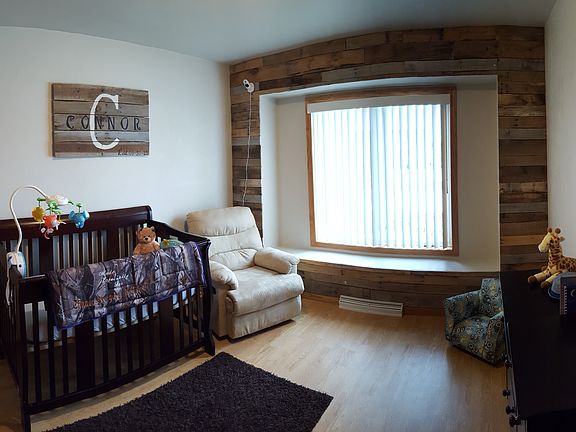 4th image of 601 Field Crest Ln