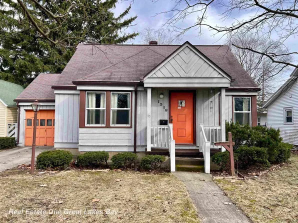 1518 N Charles St, Saginaw, MI 48602