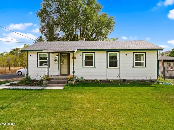 30 Craig Rd, Naches, WA 98937