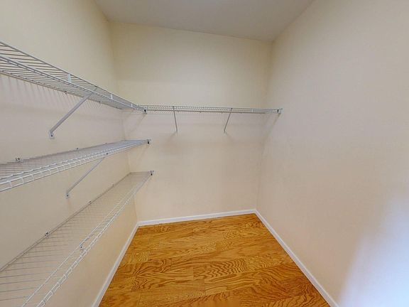 4th image of 285 Golden Hill St Unit 103