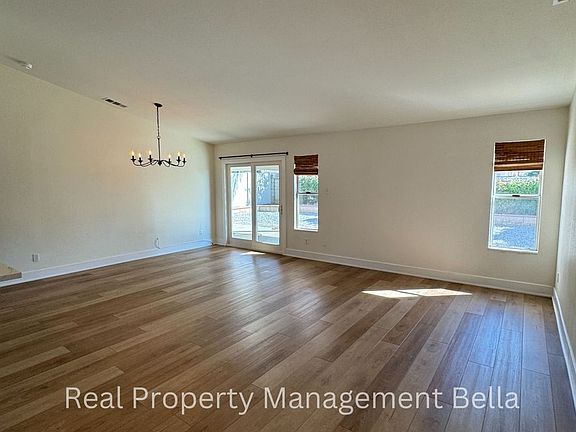 5th image of 31319 Van Eyck Ct