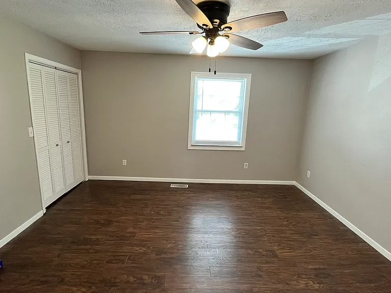 5021 Saint Patrick Cir — Photo 14