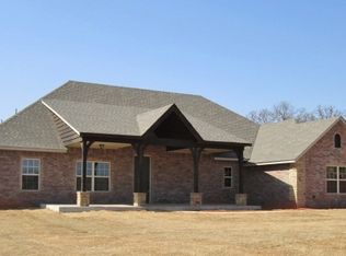 15410 Whispering Hls, Luther, OK 73054