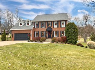 63 Farmview Dr, Uniontown, PA