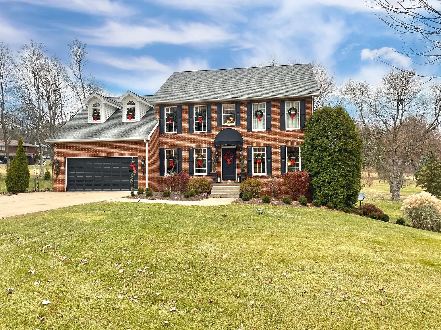 63 Farmview Dr photo 1