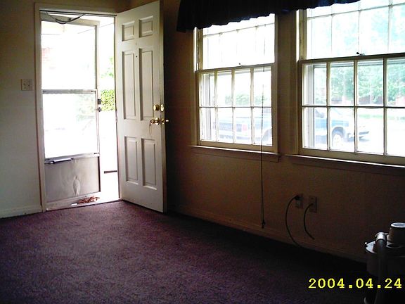 LR from Kitchen Door