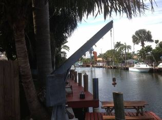2615 Thomas St, Hollywood, FL 33020