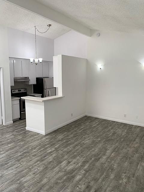1st image of 3601 Jasmine Ave APT 8