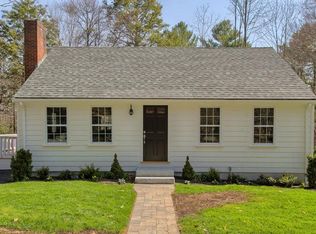 5 Leather Ln, Beverly, MA 01915