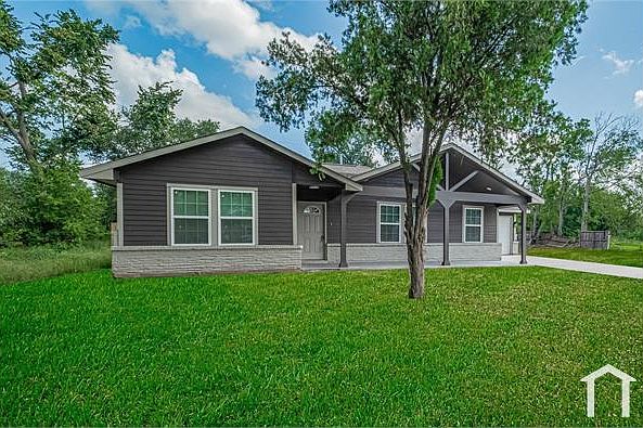 1st image of 3514 Fuqua St