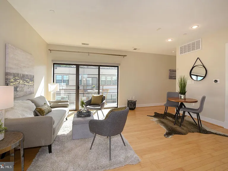 5201 Wisconsin Ave NW #406 — Photo 3