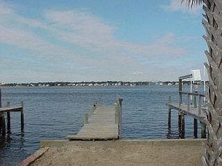 3rd image of L40 PELICAN PARK