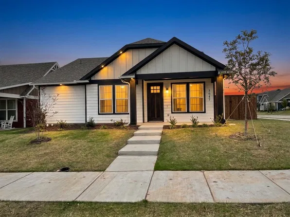 3647 William Ct, Midlothian, TX 76065